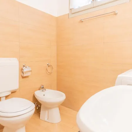 Piccola Abbazia By Rent Apartamento *